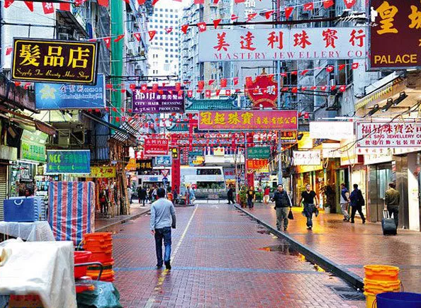 畢業(yè)后我為什么要去香港留學(xué)呢？