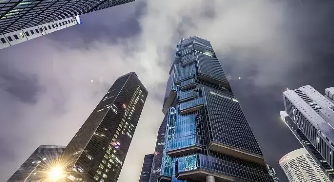 申請(qǐng)香港留學(xué)很簡(jiǎn)單嗎？