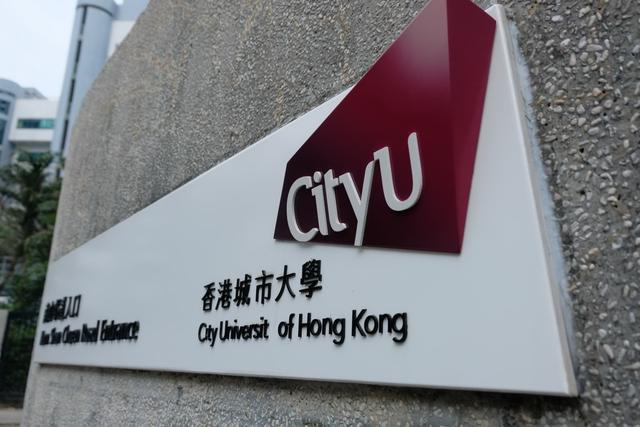在普通雙非學(xué)校中，哪些學(xué)生更具申請(qǐng)香港研究生的優(yōu)勢(shì)呢？